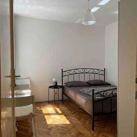 Central Home In Belgrad Exteriör bild